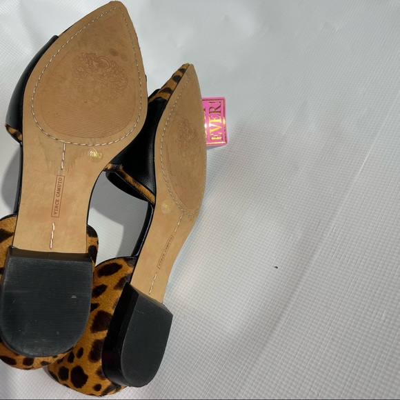 Vince Camauto Leopard Print Shoes - Picture 4 of 5